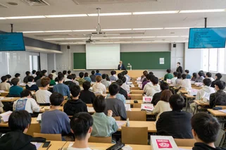 入学ガイダンス